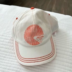 Coral Roxy Hat